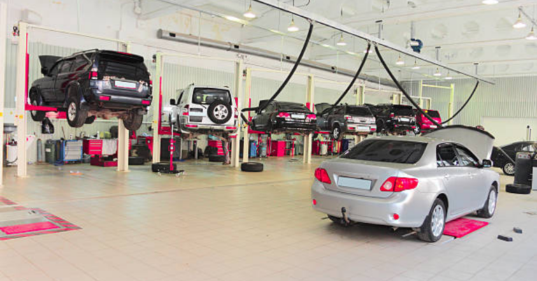 Top Auto Body Shop in Lansing: Quality Repairs You Can Trust – Lyle’s Collision